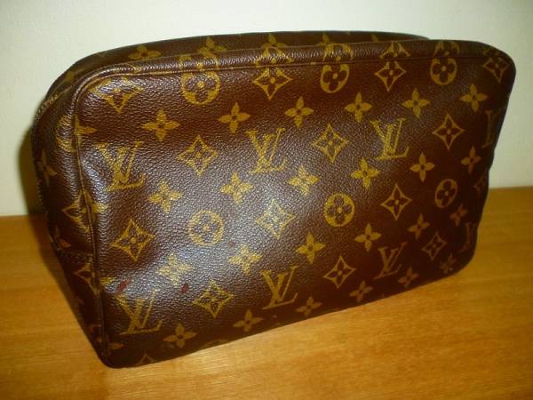 【難有り】ルイヴィトン/トゥルース・トワレット28　化粧ポーチ