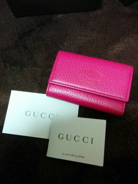 激安GUCCIグッチキーケースピンク！