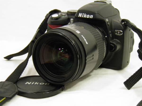 新作，定番 美品 Nikon ニコン D60 シャッター回数 わずか170回 レンズ付き
