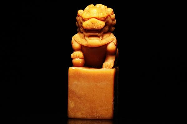 印材 篆刻 古印材 | A1570 神獣彫刻 本田黄石印材 10cm 故宮保管委員