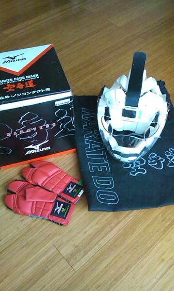 中古*ミズノ ニューメンホーⅥ/拳サポーターセット(Ｍ)