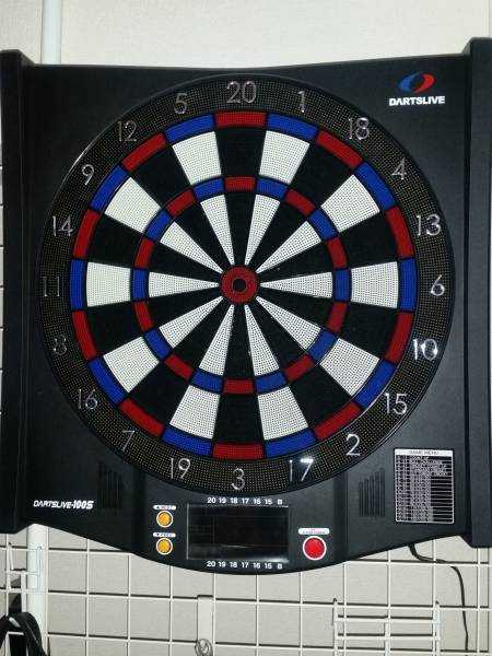 美品 ダーツライブ 100S DARTSLIVE 100S ソフトダーツ ダーツボード