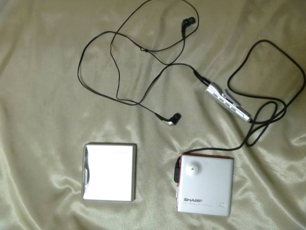シャープ MD-DS55/MD-DS8 1ビットMDプレーヤー 2台 ジャンク シャープ