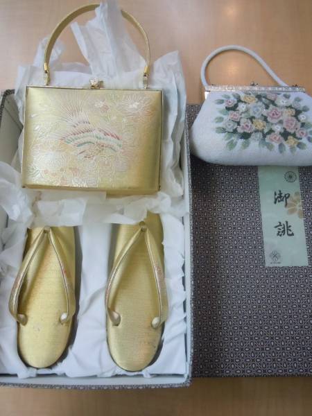 皇室御用　菊之好　お草履&バッグセット約23.5cm　お値打ち ☆きくのこのみ 草履・バッグセット 皇室御用 菊之好 お草履&amp