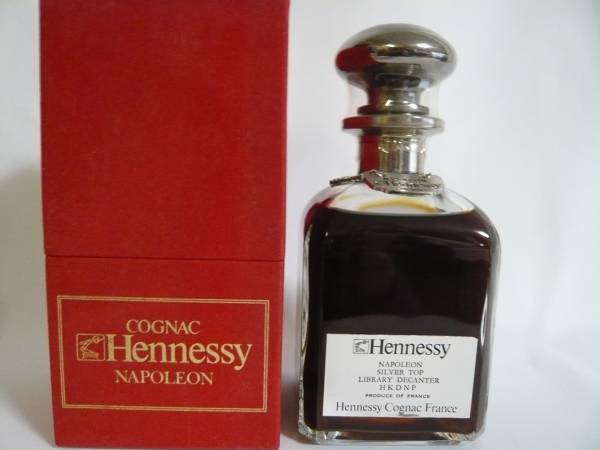 ヘネシー シルバートップ Hennessy コニャック 未開栓 700ml 古酒