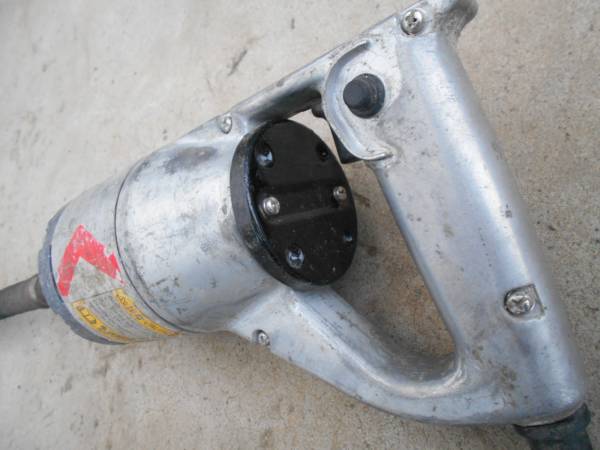 EXEN コンクリートバイブ