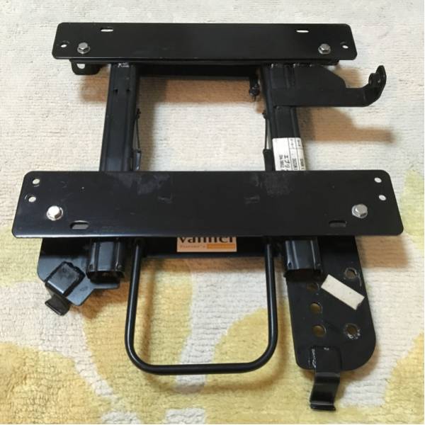 シートレール da62wの通販 レカロ DA62W 型式:GF エブリイワゴンda62w 