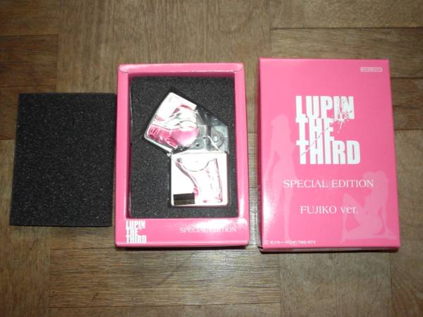 「Zippoジッポーライター 峰不二子 銀＆ピンク」ルパン三世