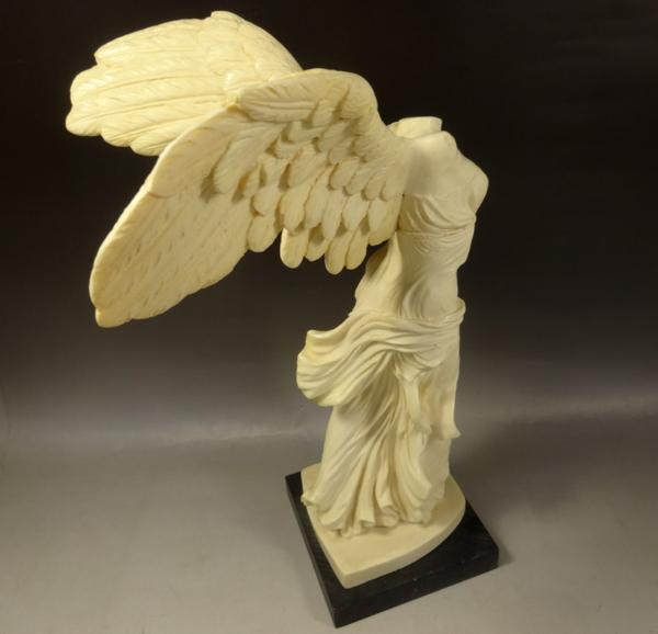 【緑屋】樹脂製 西洋彫刻 サモトラケ ニケ/置物 高37cm*g