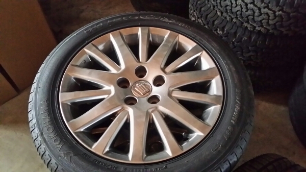 １８マジェスタ　１７インチ純正ホイールタイヤ付き４本