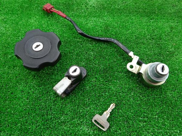 ヤマハ★TT250Rレイド 純正☆キーセット♪C128B