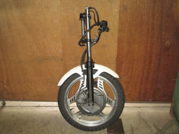 CBX400FにボルトオンCBX550Fダブルインボードフロントホイールs