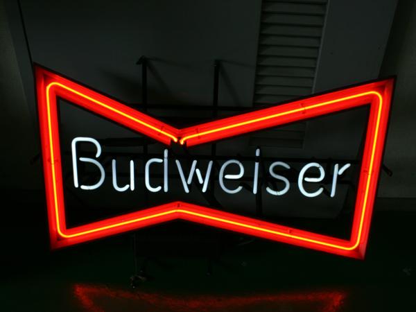 ☆ Budweiser/バドワイザー ネオン 看板 照明 ＜ ＞ 【公式通販】