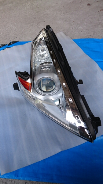 フェアレディZ Z34 右ヘッドライト 美品