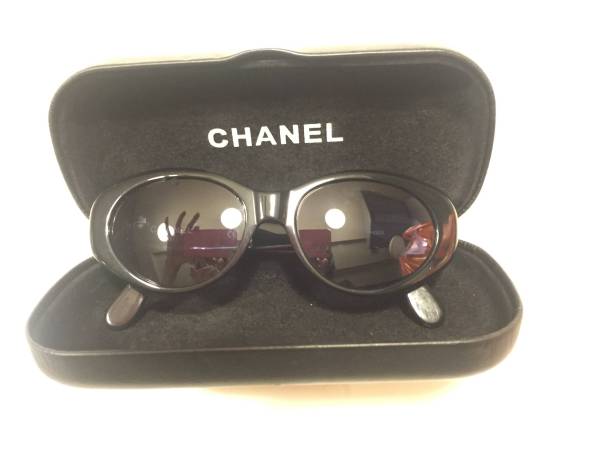 シャネルCHANEL☆紫外線対策に！ココマーク入サングラス本物 シャネル