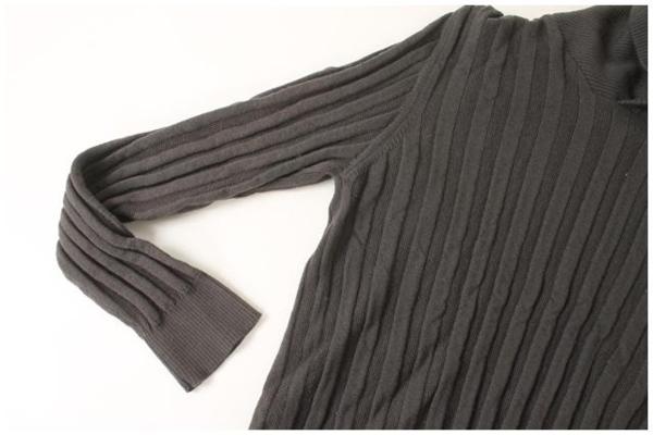 アルマーニコレッツォーニ　ウールニット[MKNM02818]