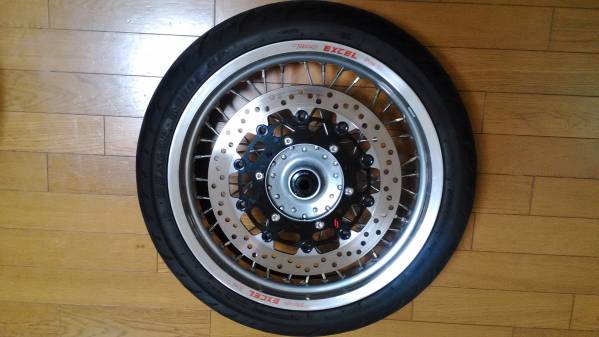 SR400☆17インチホイール☆チューブレス加工済み ヤマハ用 オートバイ