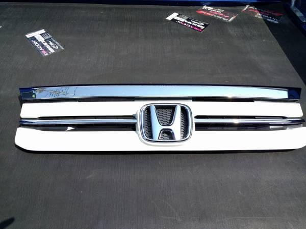 新車外し美品　N－ BOX　JF1 JF2 後期　純正フロントグリル