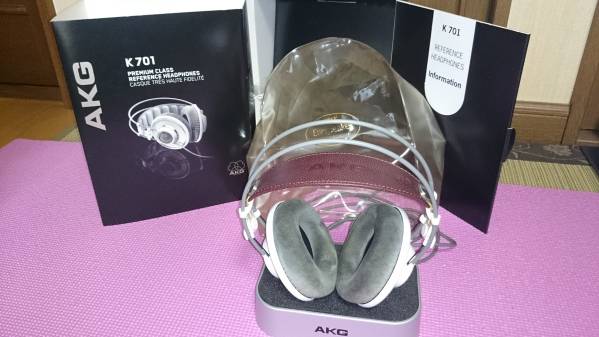 AKG　K701