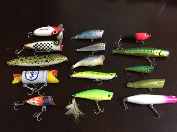 中古　ブラックバス　トップ　ルアー　１５個セット