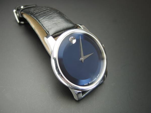 MOVADO　ミュージアム　メンズ　ビッグ　４０ｍｍ　QZ　美品