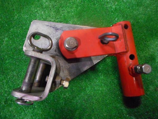 22.クボタトラクターGL21用反転ブラケット 培土板取付金具