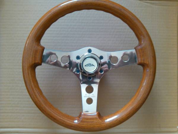 DBA ウッドステアリング φ330 3本スポーク ステアリング 自動車