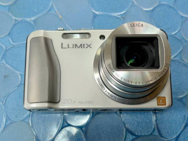 DMC-TZ30 LUMIX ホワイト 美品Panasonic 公式通販 Panasonic Lumix 