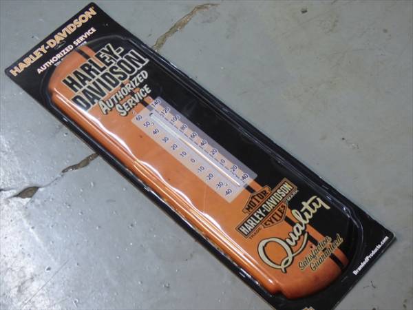 ハーレーダビットソン　大きな温度計　ガレージ等で　ケース入り