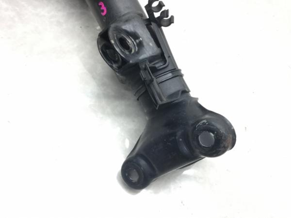 A824 W203 C180 AV 右フロント ショック サス 送料無料！