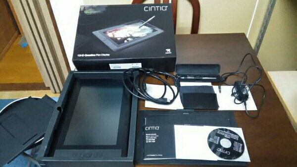 中古美品Wacom Cintiq 13HD DTK-1300/k0 液晶タブレット