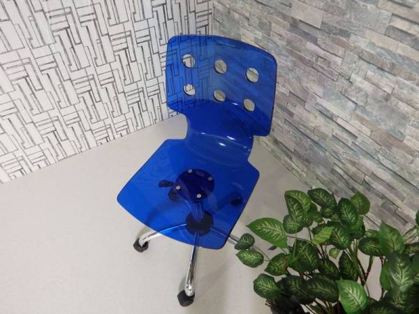 送料無料 オフィスチェアー スケルトン ブルー １脚