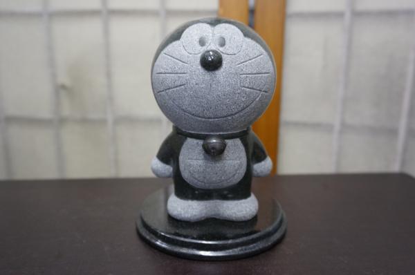 いち　入手困難レア品　TAKAO製 ドラえもん　御影石　置物　スタチュー スタチュー TAKAO 御影石 ドラえもん 展示品 Yahoo!オークション