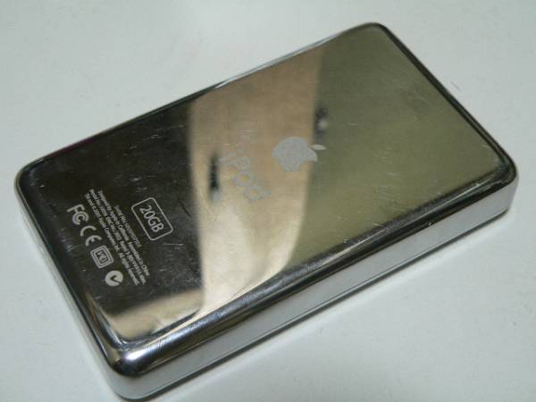 iPod 第4世代 A1099 カラー液晶 20GB 【公式通販】