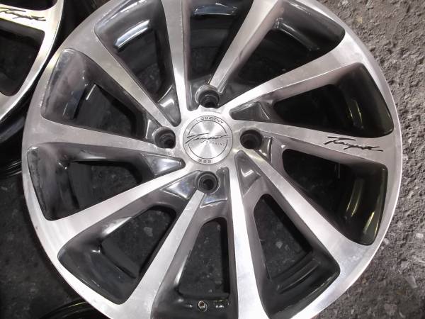 16インチ 4穴 | PCD100 5.5j +45 中古 pcd100」の人気商品一覧