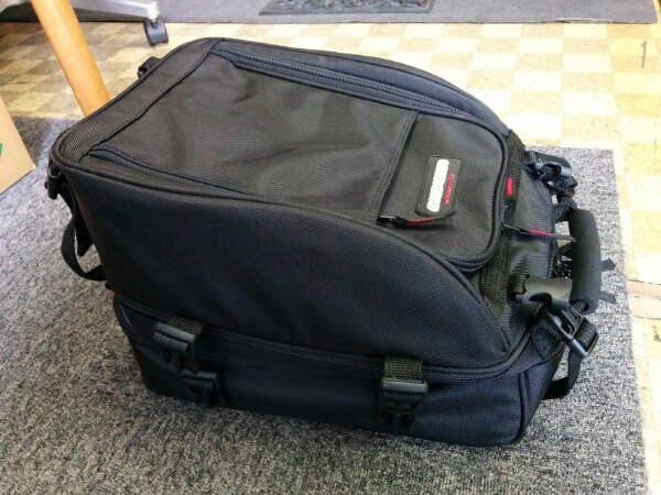 GOLD WINシートバック28 GSM17301 K ユーズド美品です