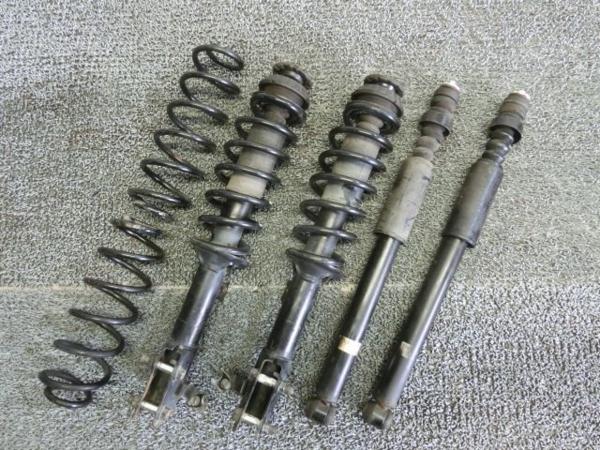 【激安!】JE1 ゼスト 純正 ノーマル ショック&サスペンション