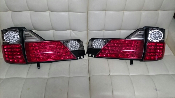 m-BRO バルカンテールランプキッド アルファード10系 前期