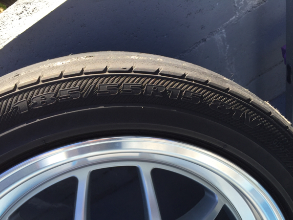 タイヤ/ホイール セット185/55 r15