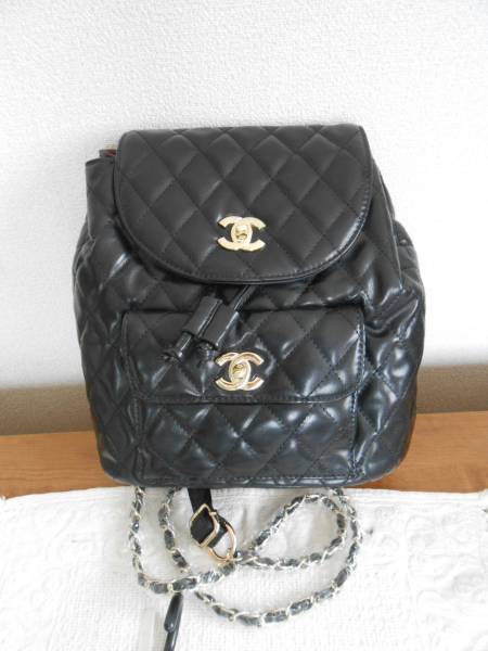 CHANEL　チェーンリュック　ノベルティ　値下げ可 未使用 シャネル ノベルティ ゴールドチェーン リュック ご覧頂き