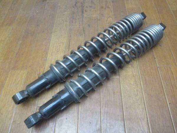 即決中古　フォルツァZ　35　MF10　リアサス