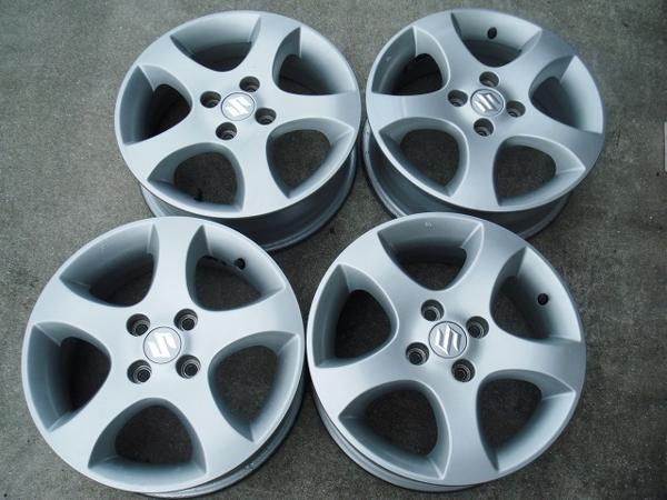 スズキ純正アルミ　スイフト、ワゴンR、エヴリィetc.. 送料込み