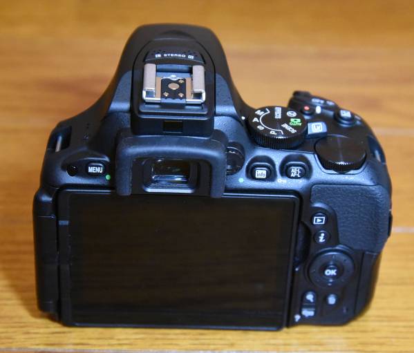 Nikon D5500ボディ 美品中古 ニコンNikon Df デジタル一眼レフカメラ極