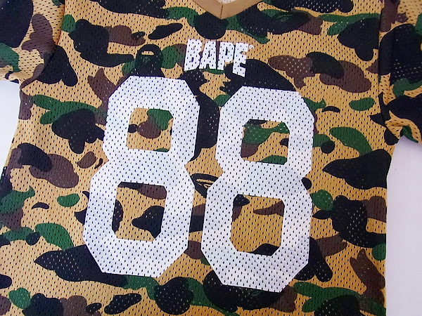 BAPE/アベイシングエイプ 迷彩柄 Tシャツ ナンバリング88/M
