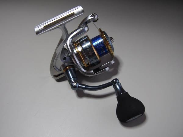 シマノ　バイオマスター SW4000HG スピニングリール 新品 シマノ バイオマスター SW 4000HG スピニングリール シマノ
