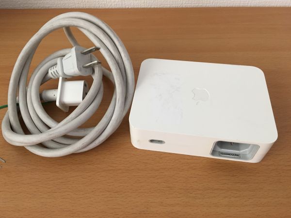 Apple Cinema HD Display 90W Power Adapter A1097