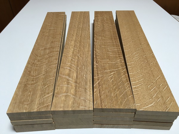 diyに最適な ホワイトオーク　端材　木っ端　柾目　長４００　２０枚 木材 端材 ! 木っ端クラブ\u201dホワイトオークの角材