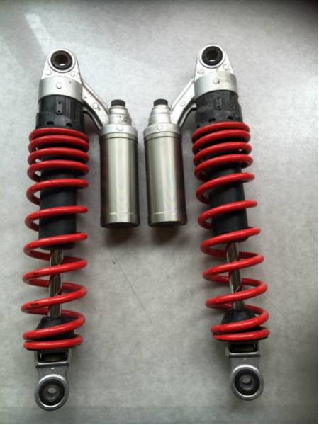 CB1300SF SC54 純正リアショック　2007年式 CB1300SFリヤショック純正 CB1300SF SC54 純正リアショック 2007年式