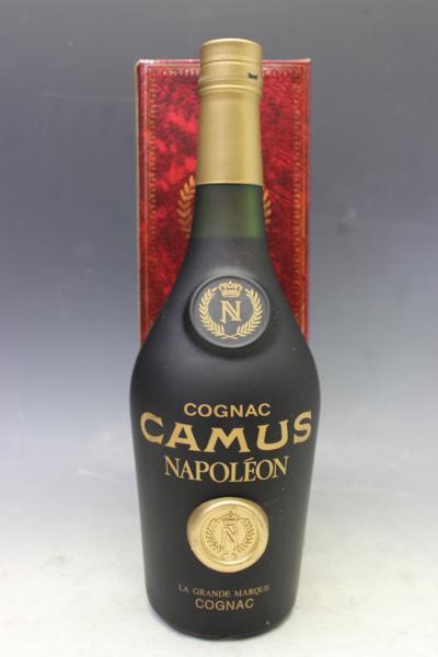 □CAMUS カミュ ナポレオン 箱付 古酒 /7-5 飲料 アルコール 【公式通販】