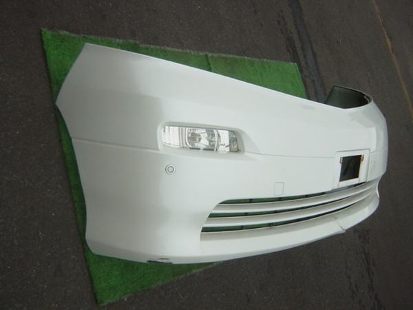 A#190 アルファードV ANH10W フロントバンパー フォグ/センサー